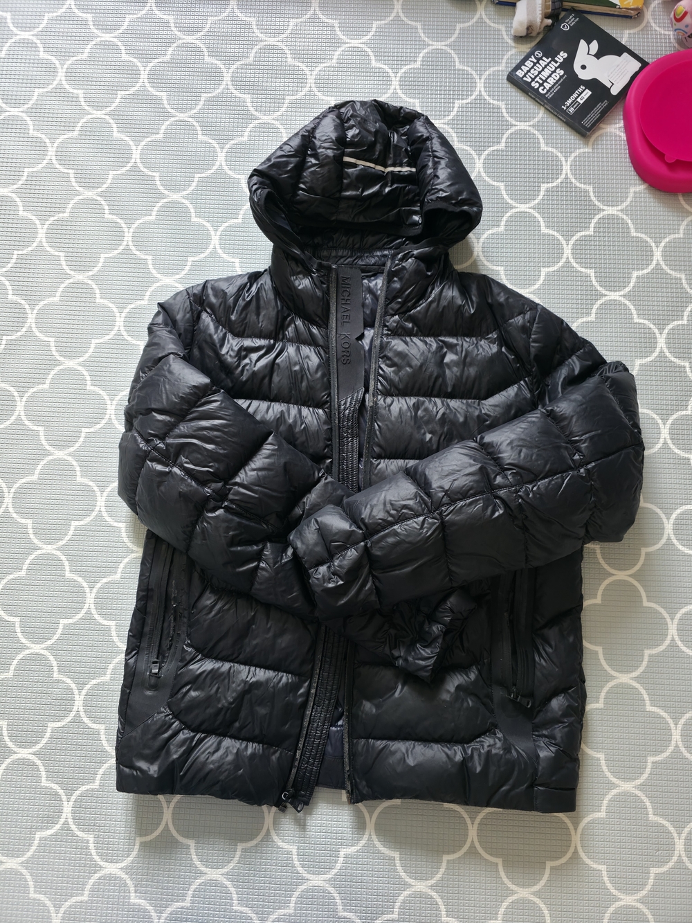 ​🔥 BUNDLE 2+ FOR 20% OFF 🔥Michael Kors Black Quilted Puffer Jacket with Hood
